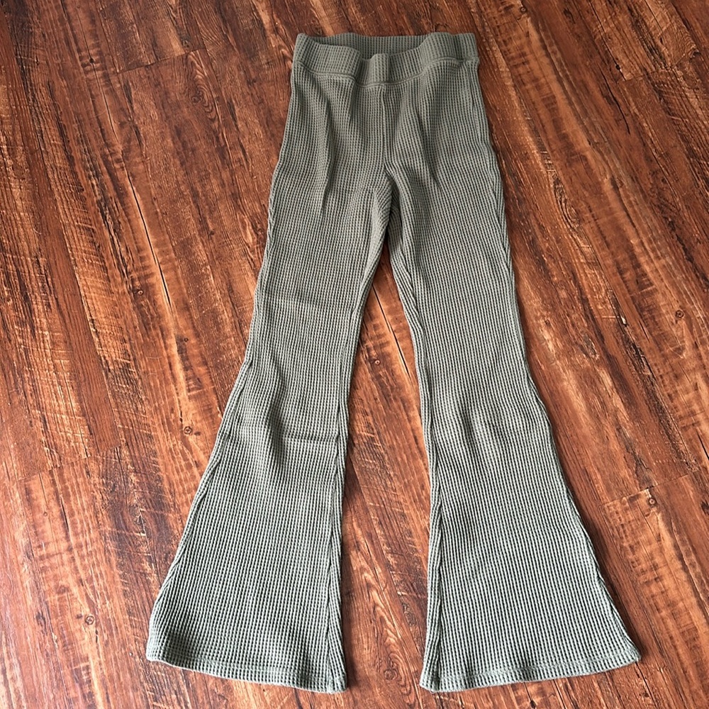 Aerie waffle pants sage green